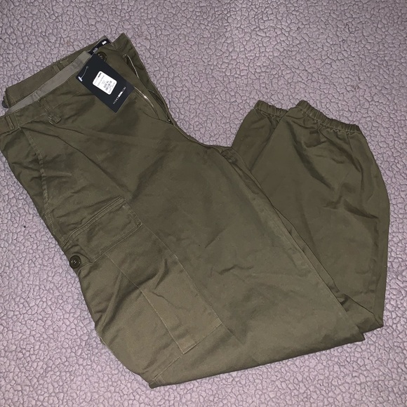 Green cargo pants - Picture 1 of 2